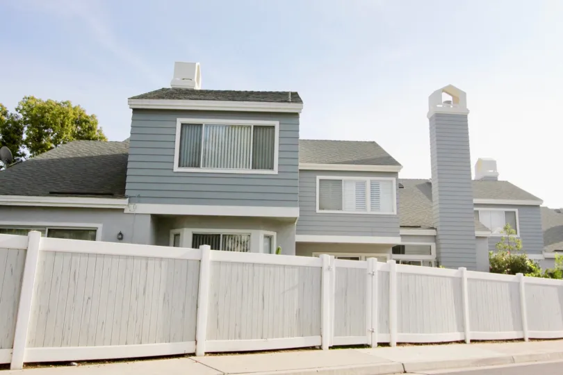 Laureimont's beautifully made apartments with a wooden fence, Aliso Viejo, California