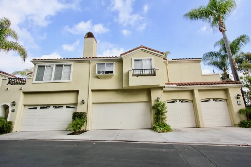 amazing homes at Montelena in Aliso Viejo, California