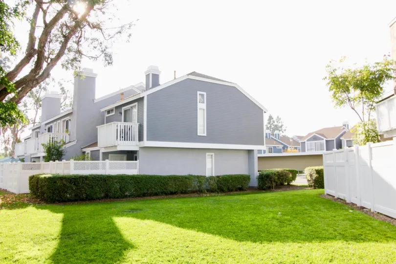 Morningside Terrace a well maintained community in Aliso Viejo, California.