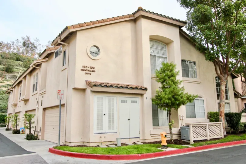 Awsome Seacliff Court In Aliso Viejo California Country