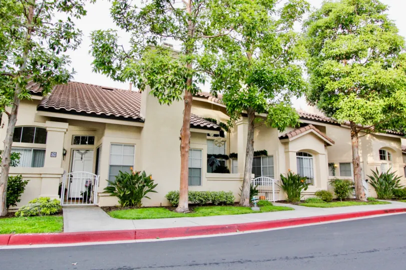 Complex of cream-coloured townhouses located in Seacliff Court