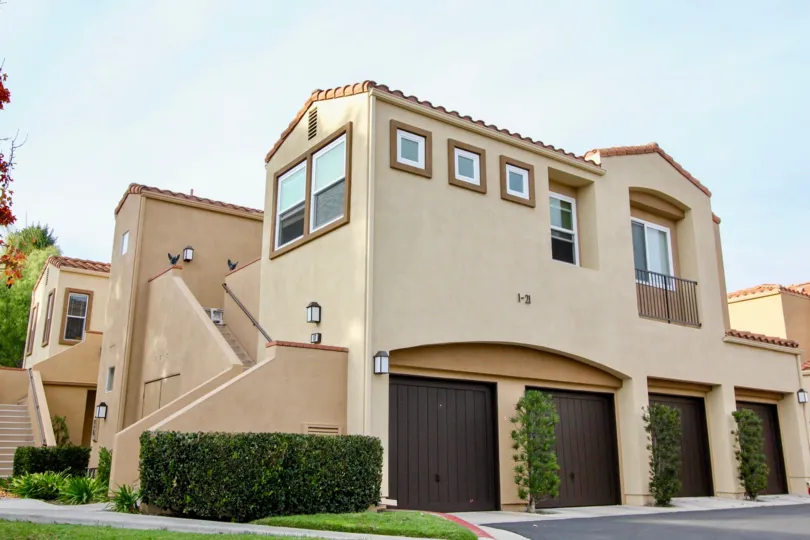 Well Designed Villa with parking and upstairs in Seacove Villas of Aliso Viejo