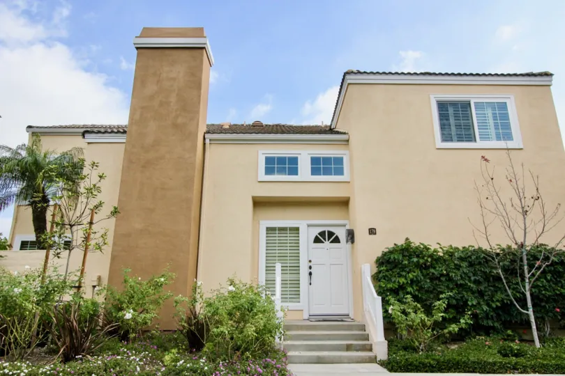 Front view with entry gate of Villas South community, Aliso Viejo, CA