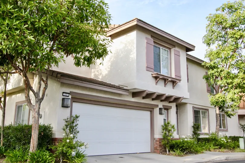 Independent villa with sunshine and garden in Vista Heights of Aliso Viejo