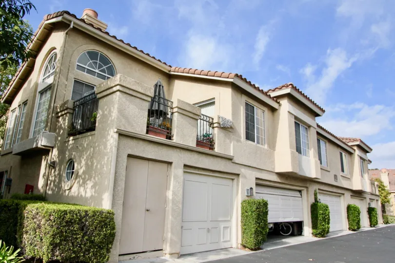 Two-story attatched, Mediterranean style homes in Aliso Viejo, California