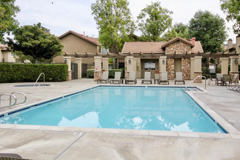 Laurelwood at Sycamore Canyon Building have swimming pool in Back side of house