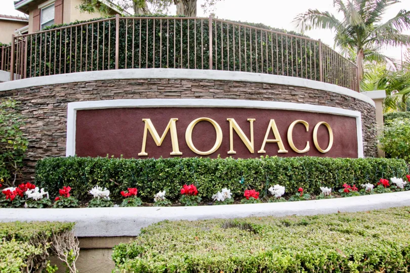 The Monaco in the Anaheim Hills with Garden and building