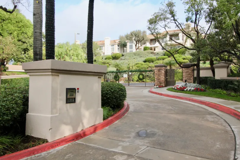 The beautiful moments of my life never before in Irvine California with a good infrastructure