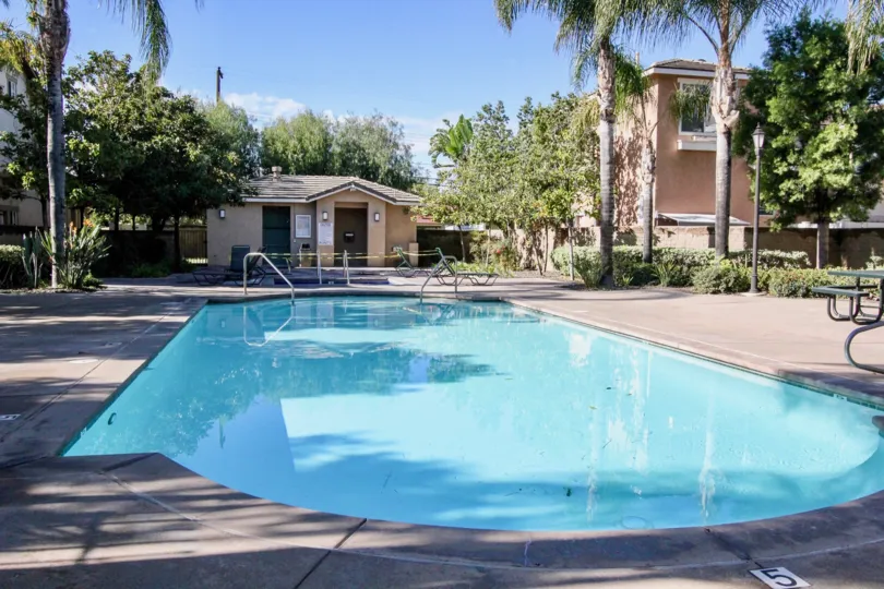 The Peppertree Walk large community pool in Anaheim California.