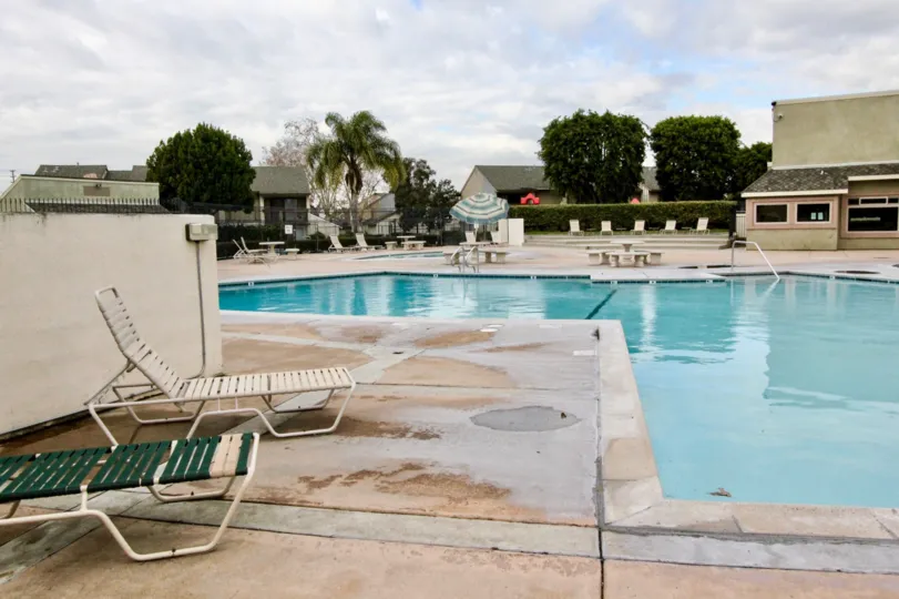 Nice Swimming pool with sitouts and trees around in Pepperwood Village of Anaheim
