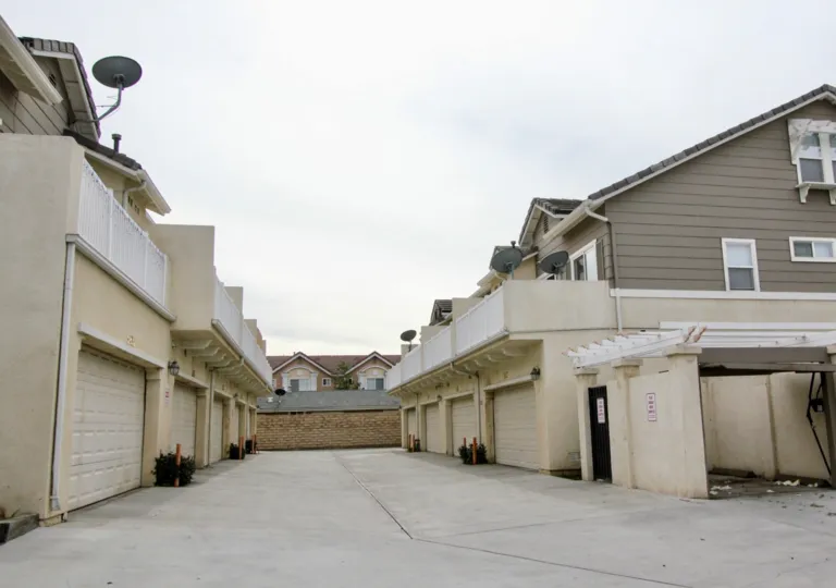 The place in Trellis lane is dry and has few Villa's with dish antenna and small bushes