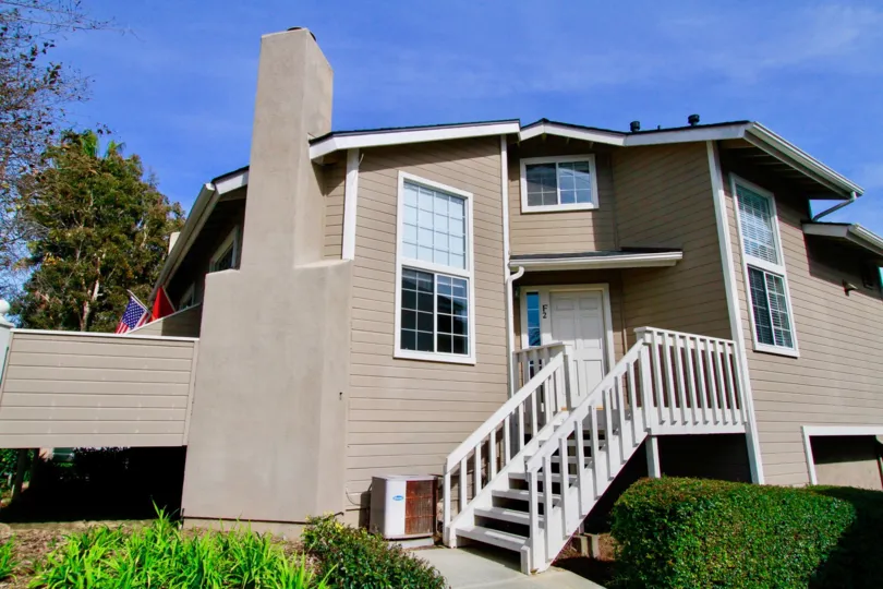 The houses in the Canyon Walk is the like a oldage home look with lots of tree and plants.