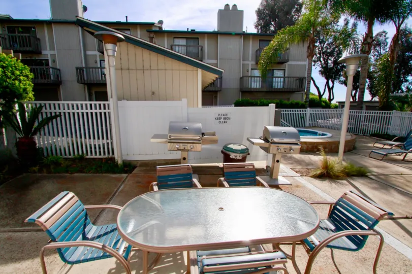 Entertaining and relaxing area at Sea Bluffs Condos
