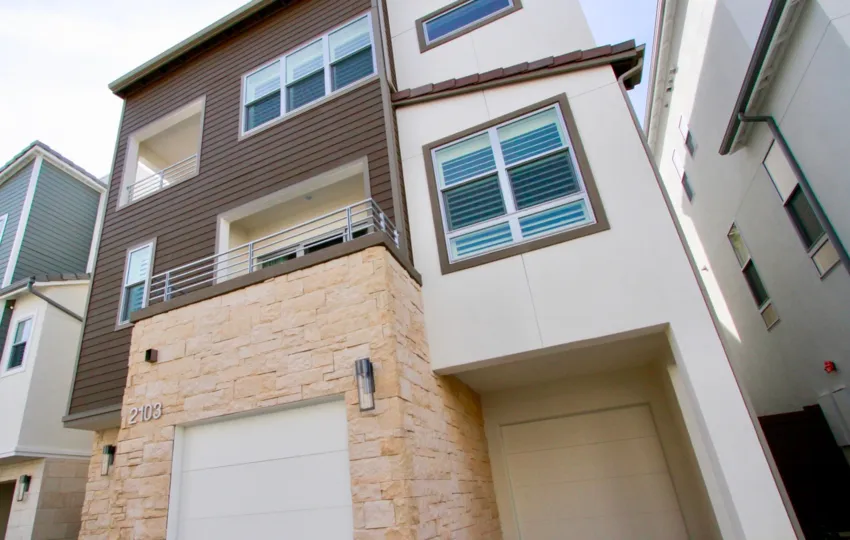 California Seabreeze is a wonderful, quiet residential neighborhood located in the Southwest area of Costa Mesa. The Southwest area is one of five areas that comprise the city of Costa Mesa. There are 43 different neighborhoods in the Southwest area. Cali