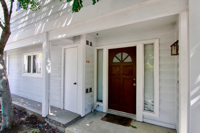 Victoria Garden Villas Costa Mesa California mild paint attractive looking building with slant roof