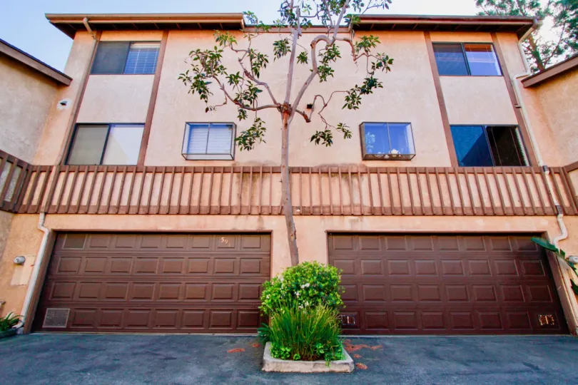Colourful villa with simple and nice view in Villa Maple of Costa Mesa