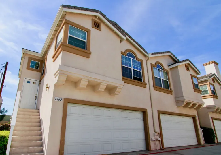 Bishop Glen's masterpieces of homes and neighborhoods, Cypress, California