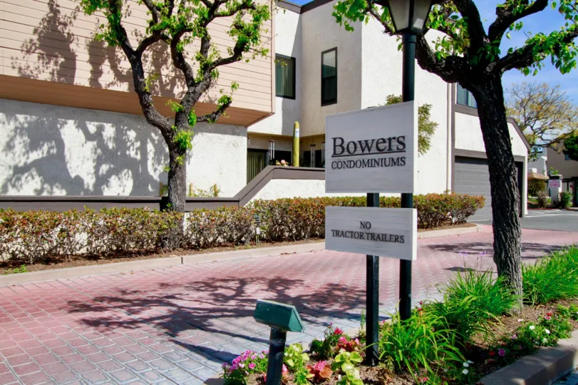 Bowers Condominiums's best views in Cypress City, California