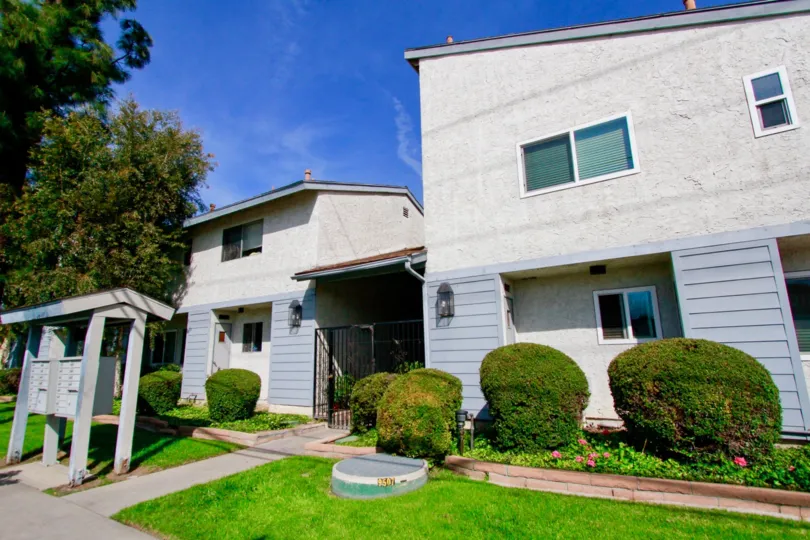Crescent Meadows's Best and Finest homes, Cypress Calfornia