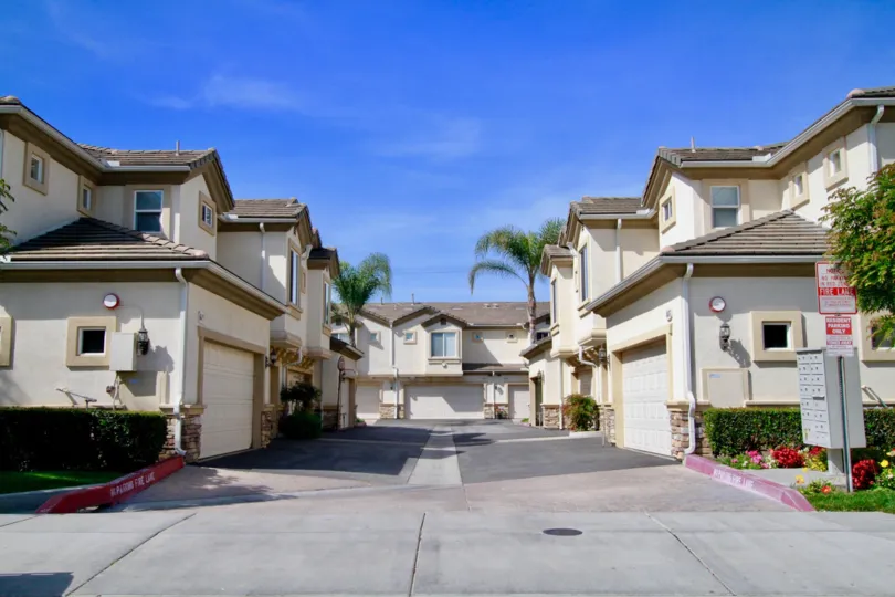 An Amazing Apartment view in La Salle Glen, Cypress, California