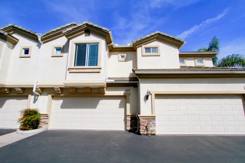 La Salle Glen Cypress California good shaped roof structure adds beauty to the house