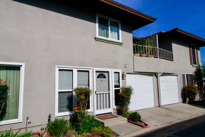 Awesome Midwood Manor community nice views, Cypress, California
