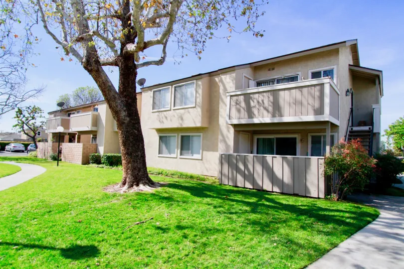 Sweetly and Beautifully planned Shady Glen Community, Cypress, California