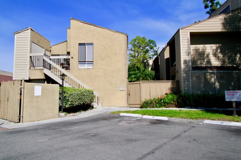 This is a beautiful 2 story home located in Twin Lakes, Cypress, CA