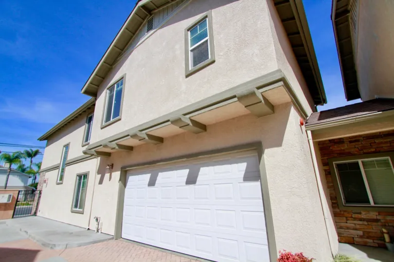 An apartment close shot in Villa Saint Ann, Cypress, California
