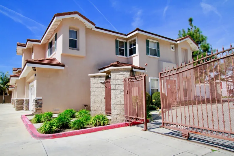 Villa Woods Homes and Apartments in Cypress, California