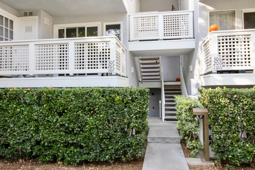 valuable homes at Harbor Walk in Dana Point, California