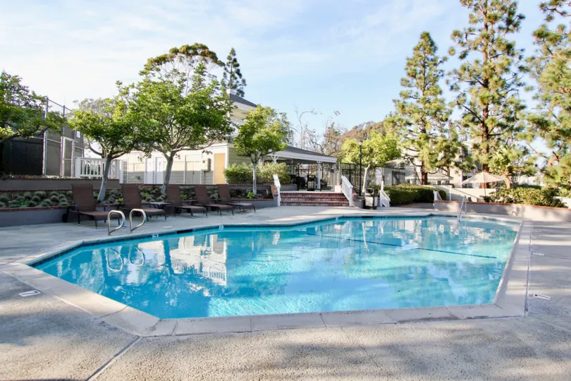 Lovely Marinita Townhomes In Dana Point California Country