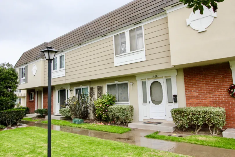 Multi level residential area in Chateau Blanc community.