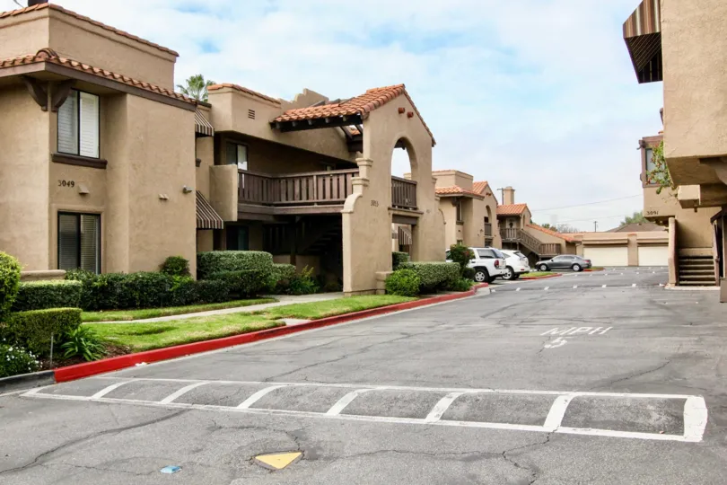 Via Valencia Fullerton California building are like choco bisuits arranged in order with parked car in front