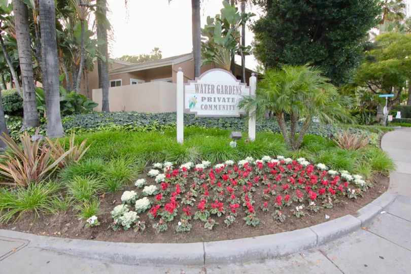 Water Gardens Fullerton California park oriented appearance with circle path attracts children very much