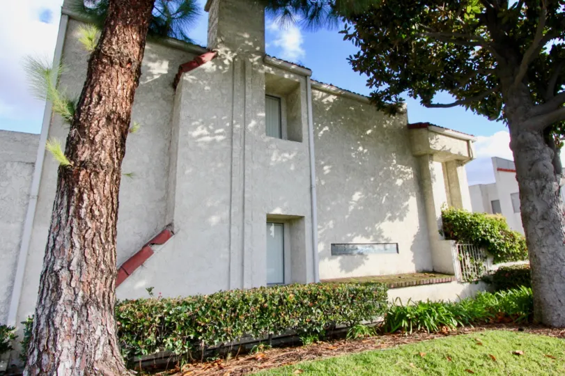 A buliding in Casa Loma Village, Garden Grove, California