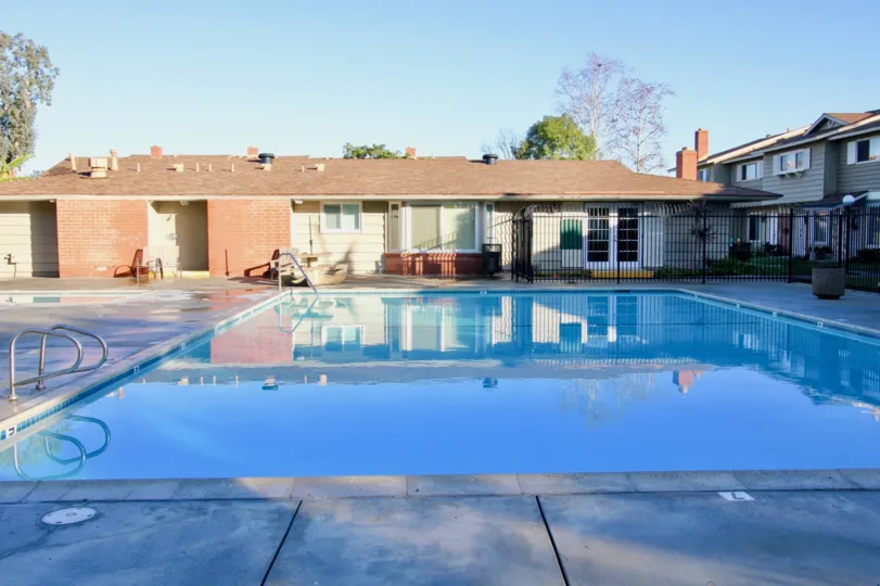 THE BUNGALOW IN THE GARDEN VALLEY WITH THE SWIMMING POOL, PLANTS, TREES