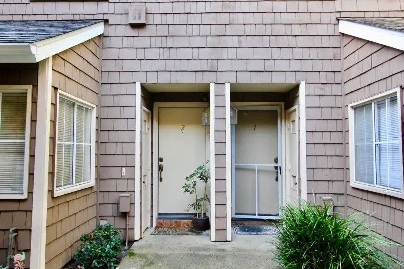 Entrances At Lake Grove Community in Garden Grove California