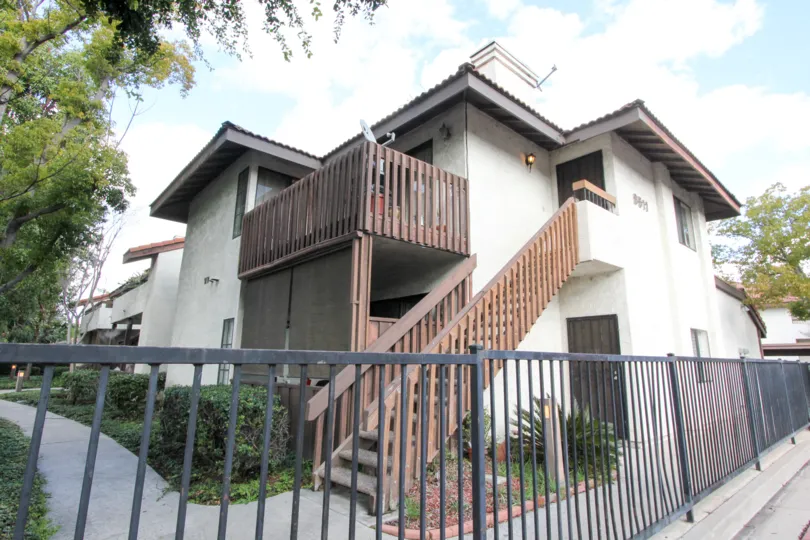 Road Side Meadow Brook Village old Look with proper parking facility, perfect for living - in Garden Grove