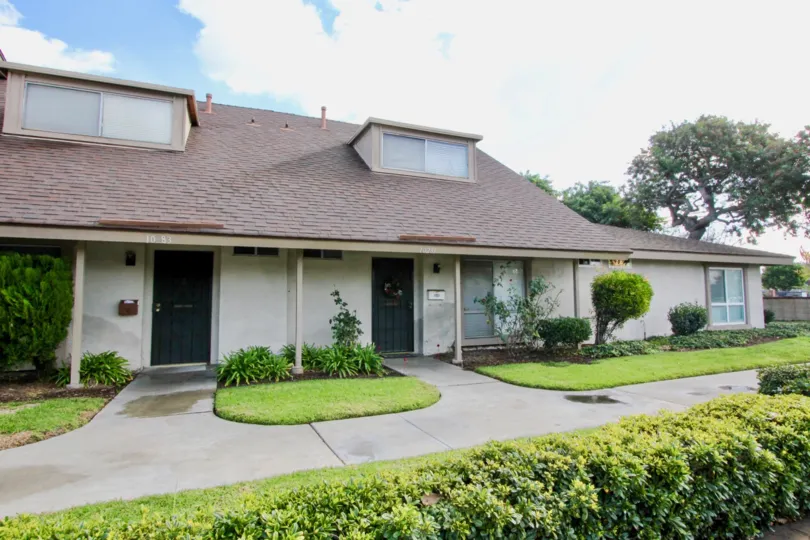 Westbrook House having green Park In Front at Garden Grove