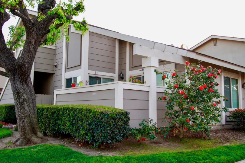 A royal look of Huntington Township, Huntington Beach best staying places, Huntington Beach in california