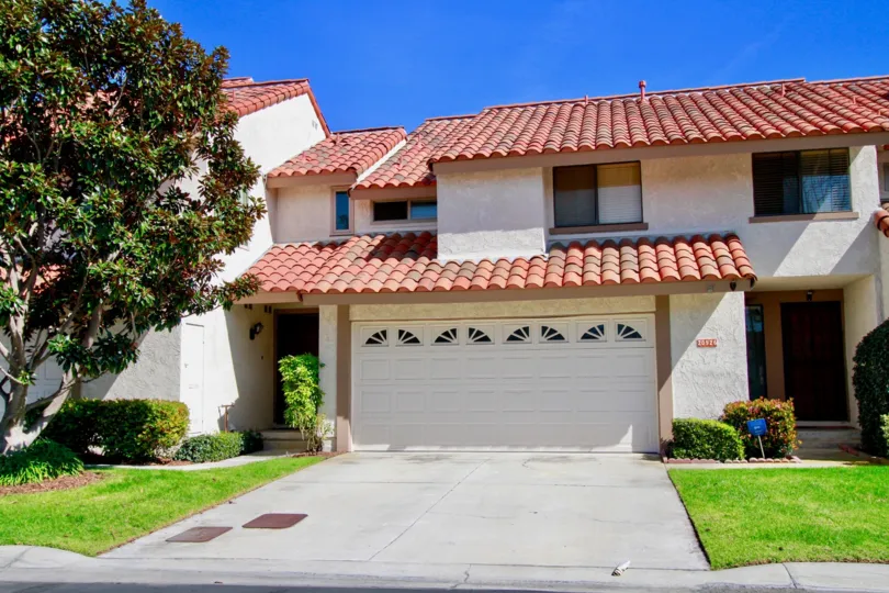 A beautiful day outside of a residence in the La Cuesta By the Sea community in Huntington Beach, CA
