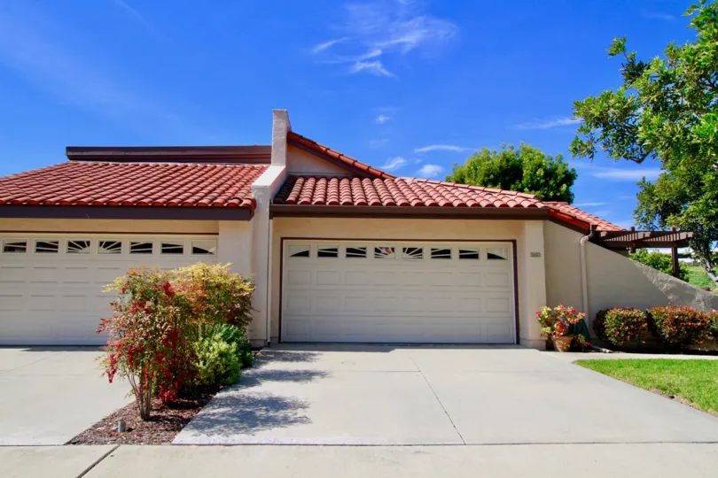 the landmark yorktown the house is very simple looking is nice in huntington beach in ca