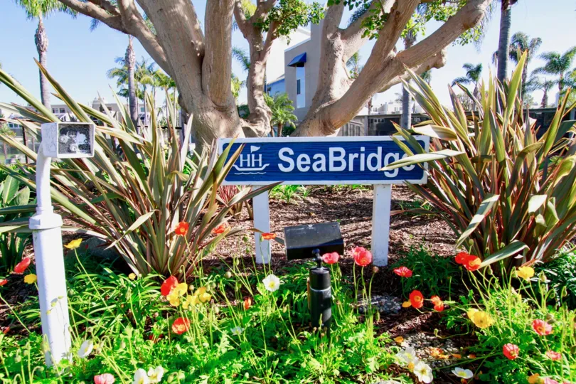 Seabridge in Huntington Beach, best places in California, sea bridges in California