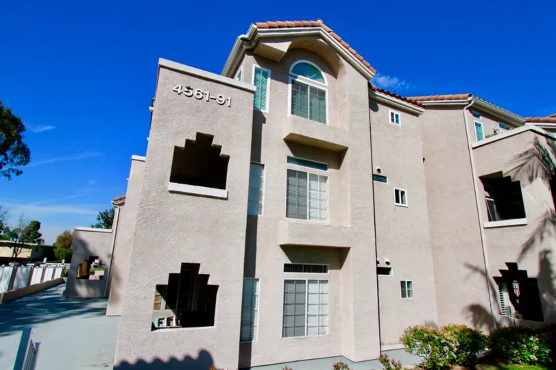 the old house with tha number palate in it have 3 floor it is loacate in seaport of huntington beach, california