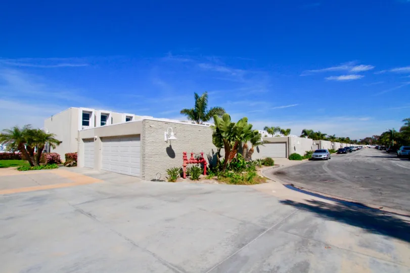 Weatherly Bay Huntington Beach California building low angle view blue sky very clear house