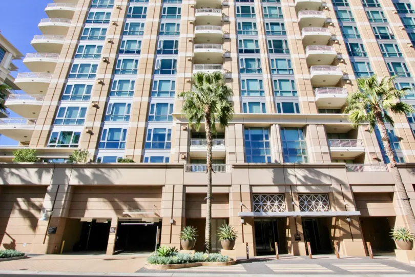 3000 The Plaza Building with attractive beauty location at Irvine City