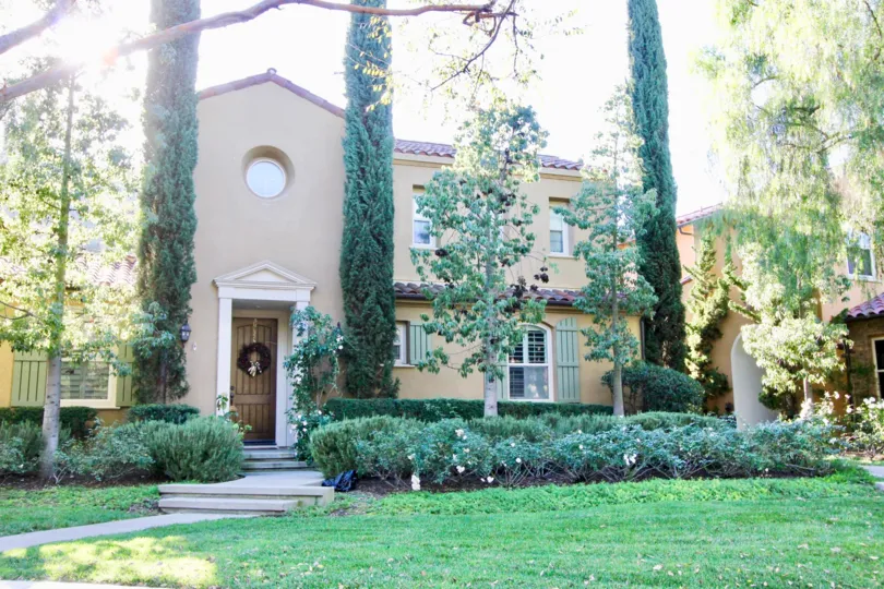 green parks, swimming pools, barbecue area, picnic area, biking trails, hiking trails, club house