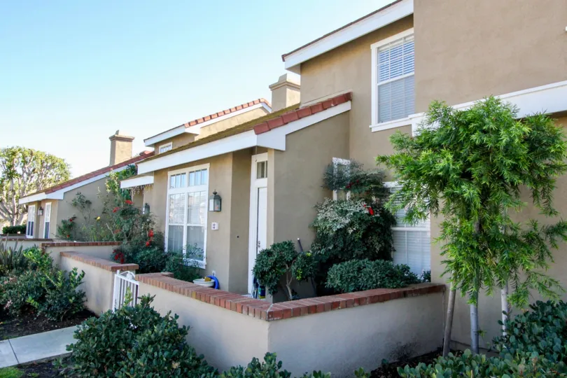 There is a nice community pool, spa, tennis, sports court and playground area for children which are included in the monthly dues. This is a great area that offers lots of open space with local biking and hiking trails. Below are the current homes for sal