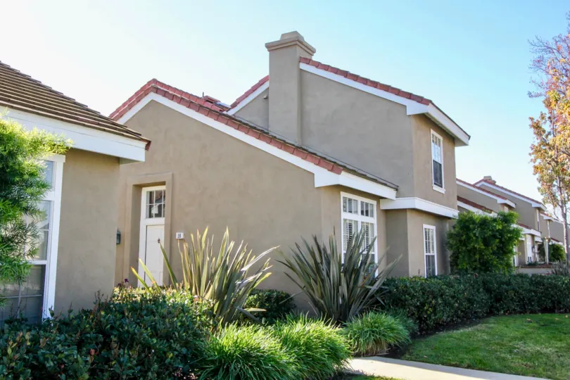 Columbia Square neighborhood is located in the heart of the University Town Center. Columbia Square gets it's name from having home occupying an entire square block between Culver Drive and California Ave and from Campus Drive to Harvard Ave. Inside this 